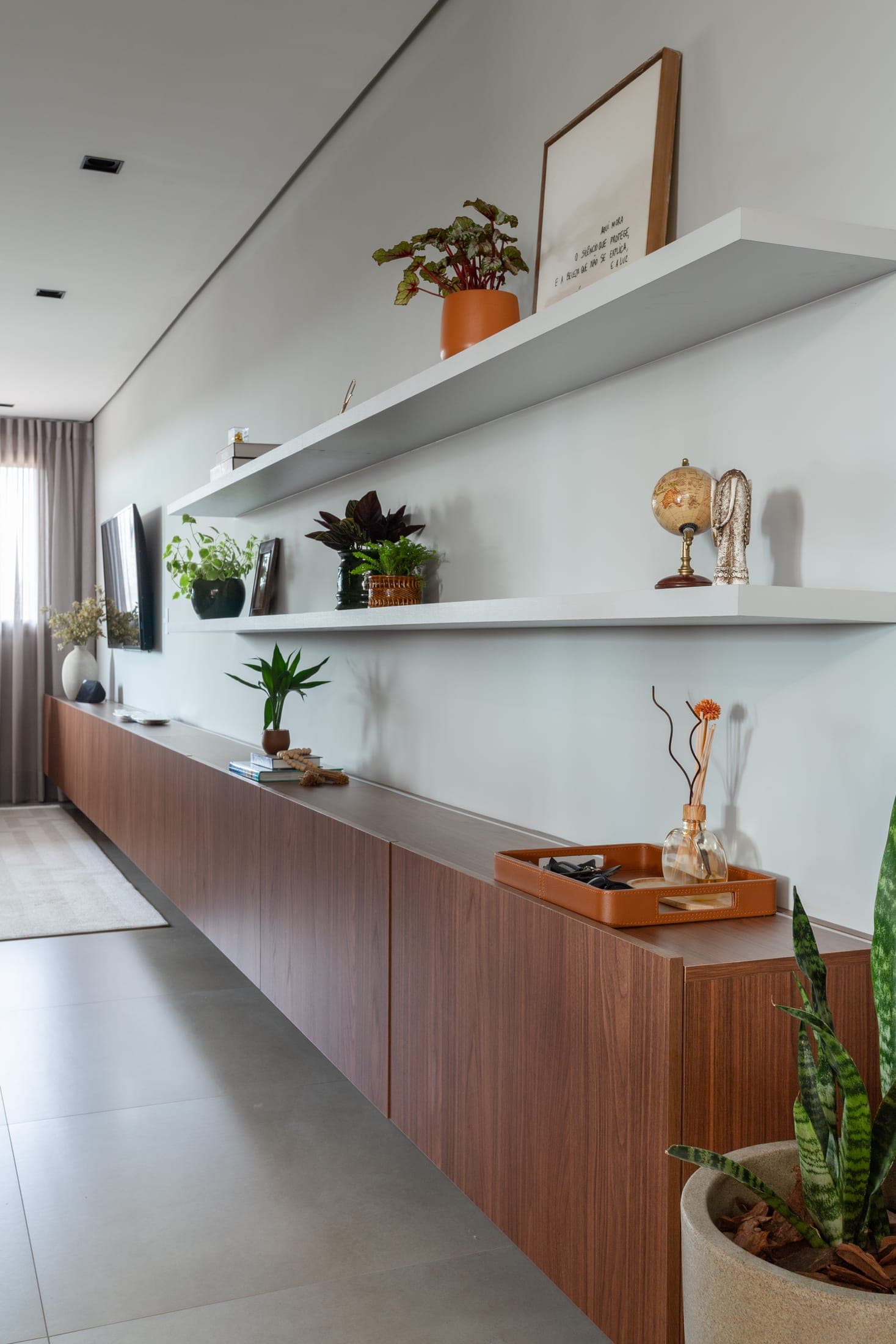 Apto DV — projeto de interiores da Sentire Arquitetura, foto 6 de 55
